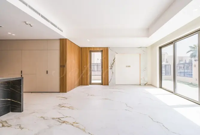135639920 - Property Image 2