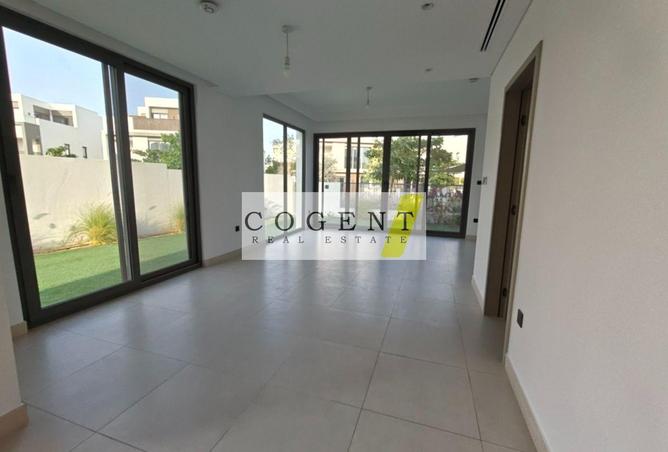 66700919 - صورة العقار 2