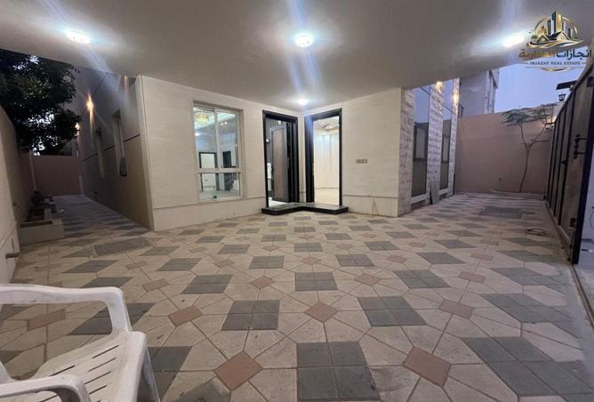 75785583 - Property Image 3