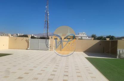 فيلا - 7 غرف نوم - 8 حمامات للايجار في القصيدات - رأس الخيمة