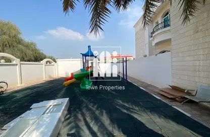 Villa - 5 Bedrooms - 5 Bathrooms for rent in Al Bateen - Abu Dhabi