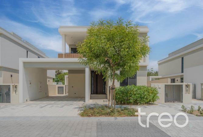 123816218 - Property Image 2