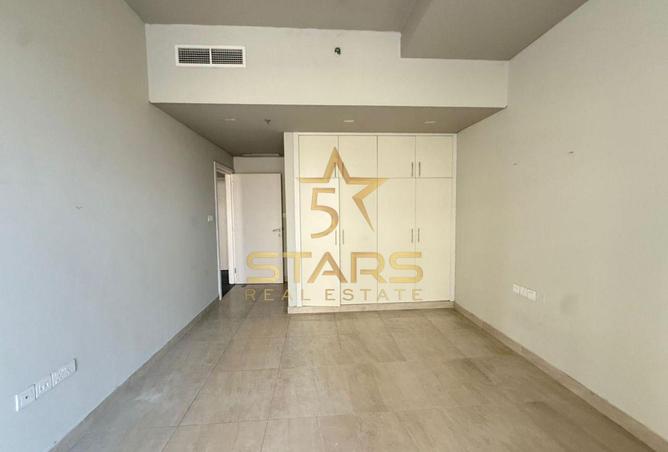 71090393 - صورة العقار 2