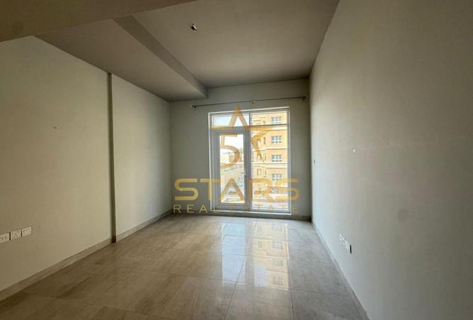 71090393 - صورة العقار 3