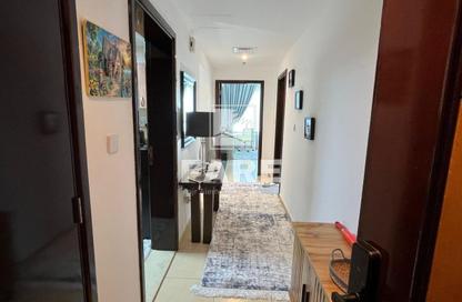 Apartment - 1 Bedroom - 2 Bathrooms for rent in Beach Tower 1 - Al Khan Lagoon - Al Khan - Sharjah