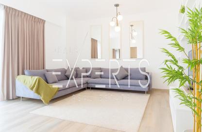 Apartment - 1 Bedroom - 1 Bathroom for rent in Waters Edge - Yas Island - Abu Dhabi