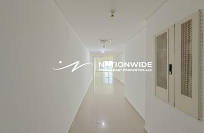 Apartment - 2 - 3 for rent in RAK Tower - Marina Square - Al Reem Island - Abu Dhabi Apartment - 2 - 3 for rent in RAK Tower - Marina Square - Al Reem Island - Abu Dhabi