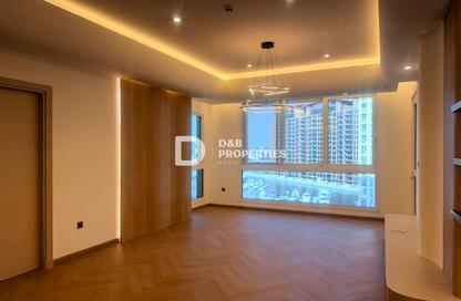 Apartment - 2 - 4 for rent in Marina Residences 5 - Marina Residences - Palm Jumeirah - Dubai