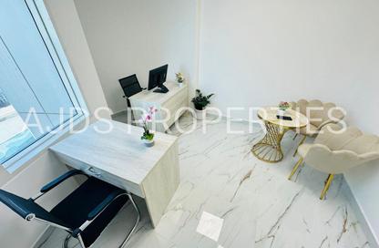Office Space - Studio - 1 Bathroom for rent in Fatima Mohammad Ahmad Bin Suleiman Building - Al Raffa - Bur Dubai - Dubai