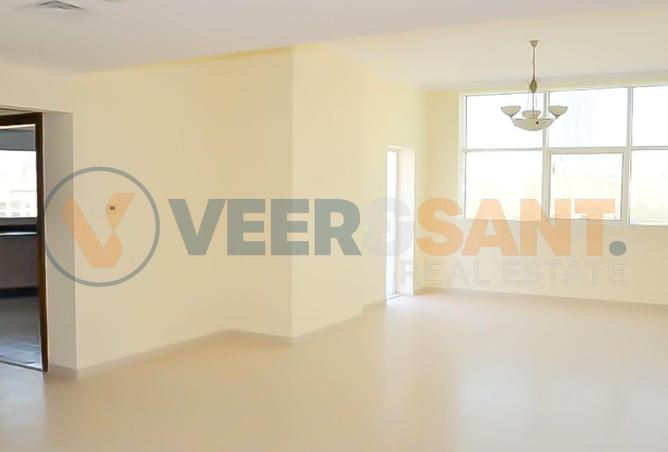 60517270 - Property Image 2