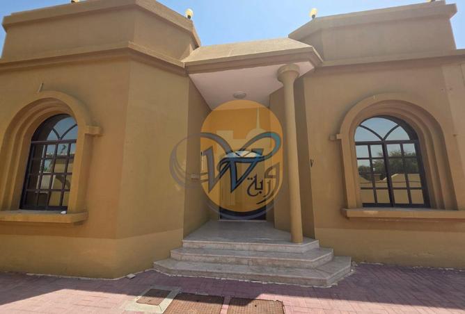 79002279 - Property Image 3