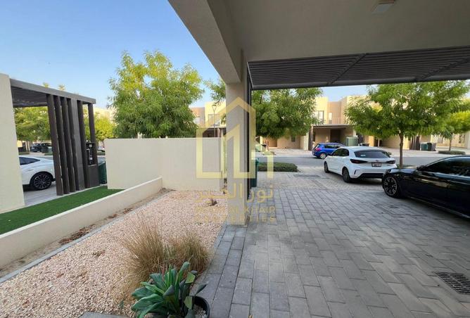 87030211 - Property Image 2