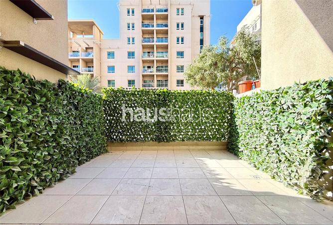 57772359 - Property Main Image