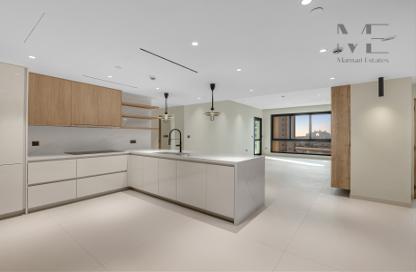 Apartment - 3 - 5 for rent in Marina Residences 6 - Marina Residences - Palm Jumeirah - Dubai