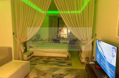 Apartment - Studio - 1 Bathroom for rent in Beach Tower 1 - Al Khan Lagoon - Al Khan - Sharjah