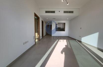 Apartment - 1 Bedroom - 2 Bathrooms for rent in Al Nasr Square - Oud Metha - Bur Dubai - Dubai