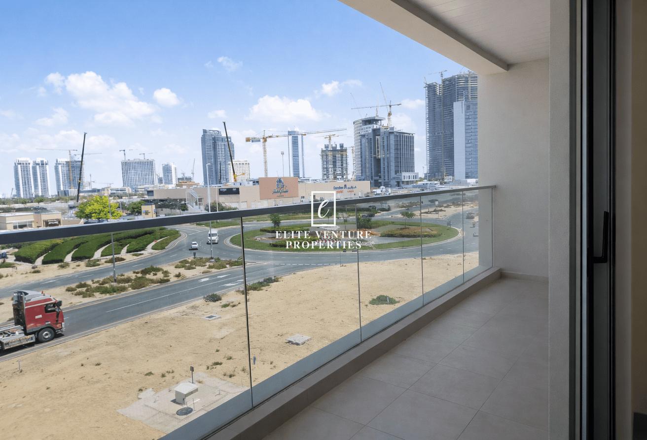 Pool View | Brand New+Laundry | Well Maintained photo 8