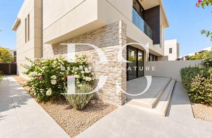Villa - 3 - 4 for rent in Flora - Damac Hills - Dubai