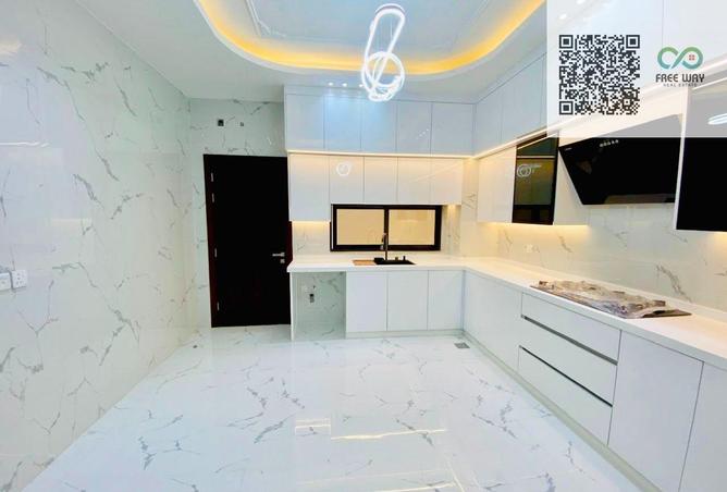 109056004 - Property Image 3