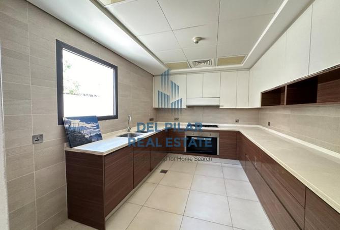 71084361 - صورة العقار 3