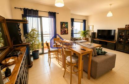 Apartment - 2 Bedrooms - 3 Bathrooms for sale in Shams 2 - Shams - Jumeirah Beach Residence - Dubai