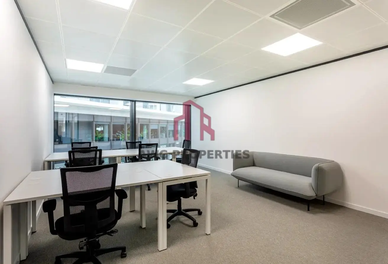 94022423 - Property Main Image