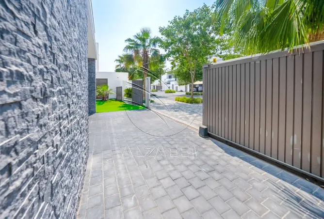 161401910 - Property Image 3