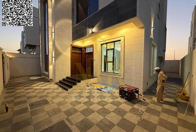 82391681 - Property Image 2