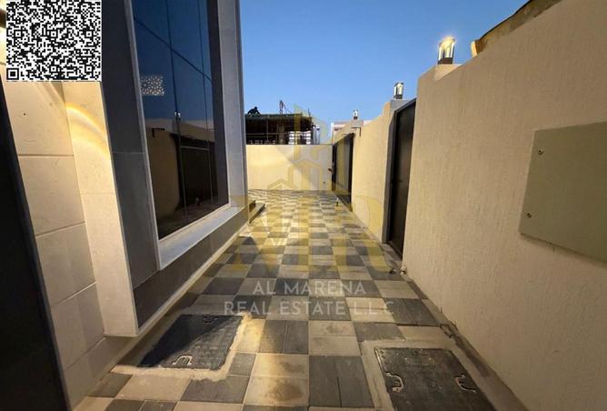 82391681 - Property Image 3