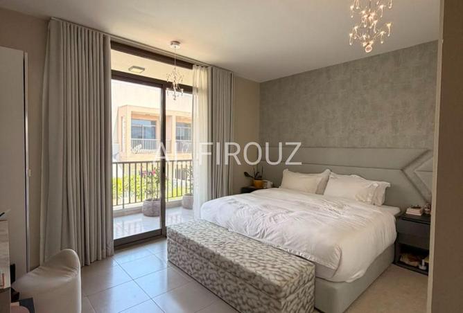 102830374 - Property Main Image