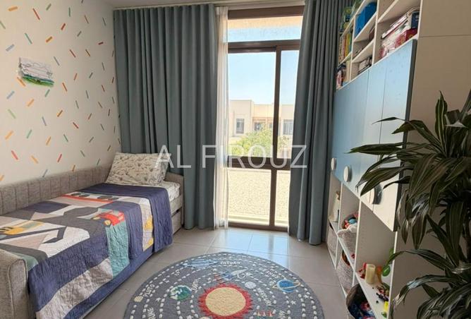 102830374 - Property Image 3