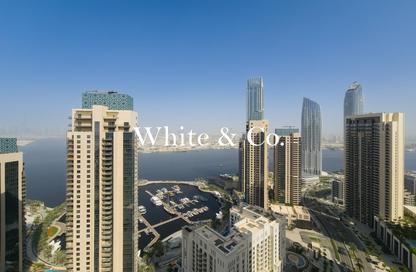 شقة - 2 غرف نوم - 2 حمامات للبيع في A كريك سايد 18 - حدائق الإمارات 1 - مرسى خور دبي - دبي