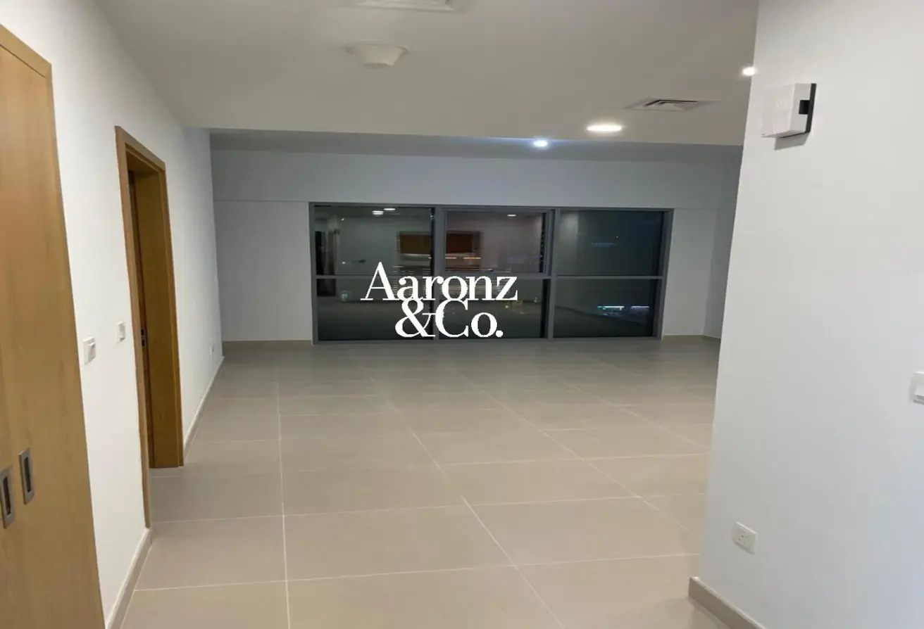 156352304 - Property Main Image