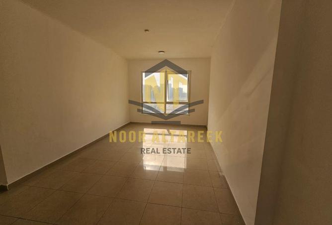 127923811 - Property Image 3