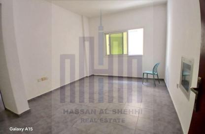 Apartment - 1 Bedroom - 1 Bathroom for rent in Muwailih Building - Muwaileh - Sharjah