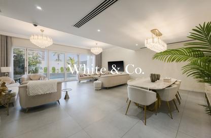 Villa - 3 - 5 for sale in Brookfield - Damac Hills - Dubai