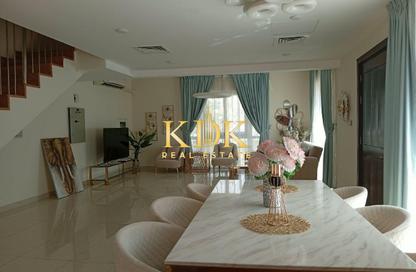 Villa - 4 - 5 for rent in Sydney Villas - District 18 - Jumeirah Village Circle - Dubai