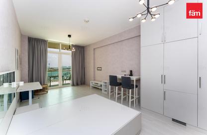 Apartment - Studio - 1 Bathroom for rent in Palm Views East - Palm Views - Palm Jumeirah - Dubai