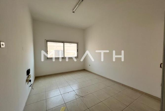 CLOSED KITCHEN STUDIO || CLOSE TO METRO || ONLY FOR FAMILY