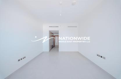 Apartment - 3 Bedrooms - 4 Bathrooms for sale in Lamar Residences - Al Seef - Al Raha Beach - Abu Dhabi