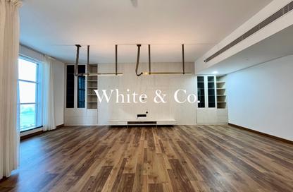 Apartment - 3 Bedrooms - 4 Bathrooms for rent in Marina Arcade Tower - Dubai Marina - Dubai