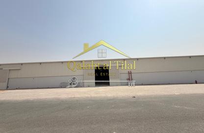 Warehouse - Studio - 3 Bathrooms for rent in Al Sajaa Industrial - Al Sajaa - Sharjah