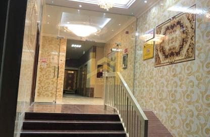 عمارة بالكامل - استوديو - 4 حمامات للايجار في فلل الروضة 2 - 2  الروضة - الروضة - عجمان