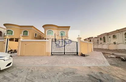 Villa - 5 Bedrooms - 7 Bathrooms for sale in Al Mowaihat 1 - Al Mowaihat - Ajman