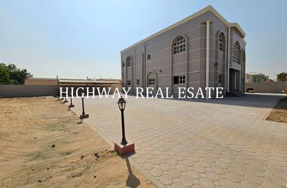 Villa - 7 - 7+ for rent in Muwafja - Wasit - Sharjah Villa - 7 - 7+ for rent in Muwafja - Wasit - Sharjah