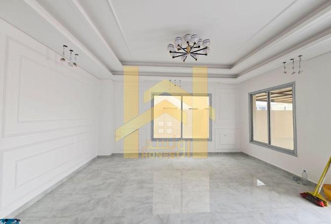 70300608 - صورة العقار 3