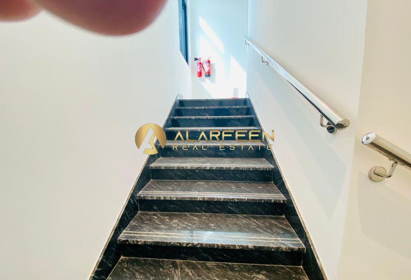 5BR+Maidroom | Spacious Villa | Burj khalifa View photo 25