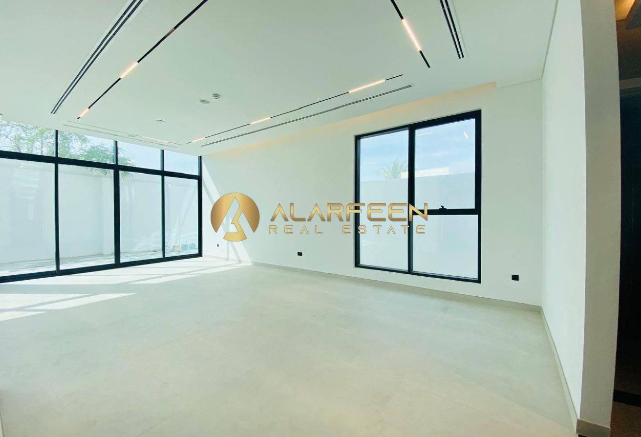 5BR+Maidroom | Spacious Villa | Burj khalifa View photo 9