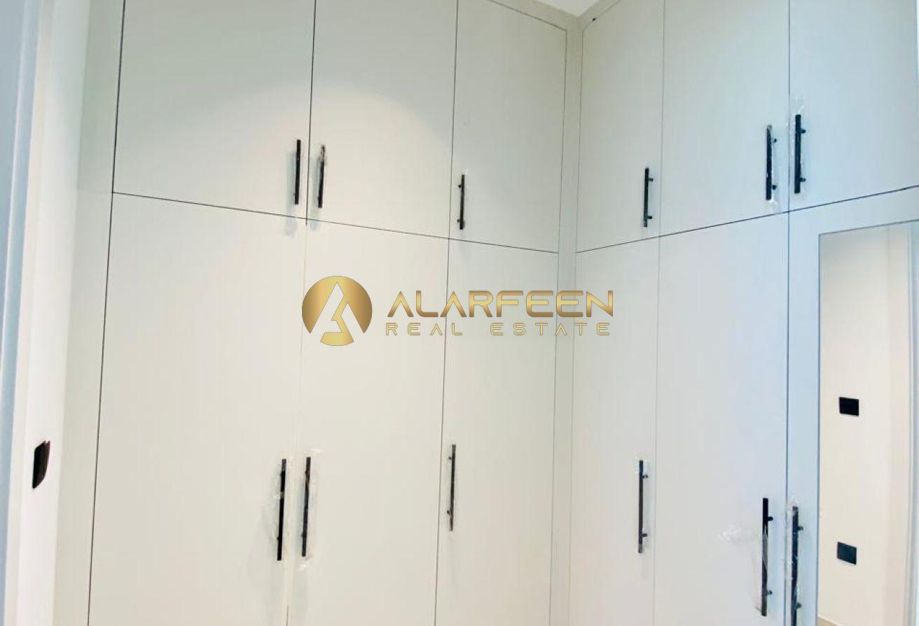 5BR+Maidroom | Spacious Villa | Burj khalifa View photo 22