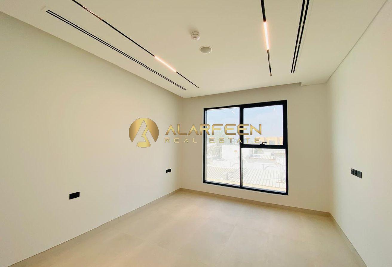 5BR+Maidroom | Spacious Villa | Burj khalifa View photo 20